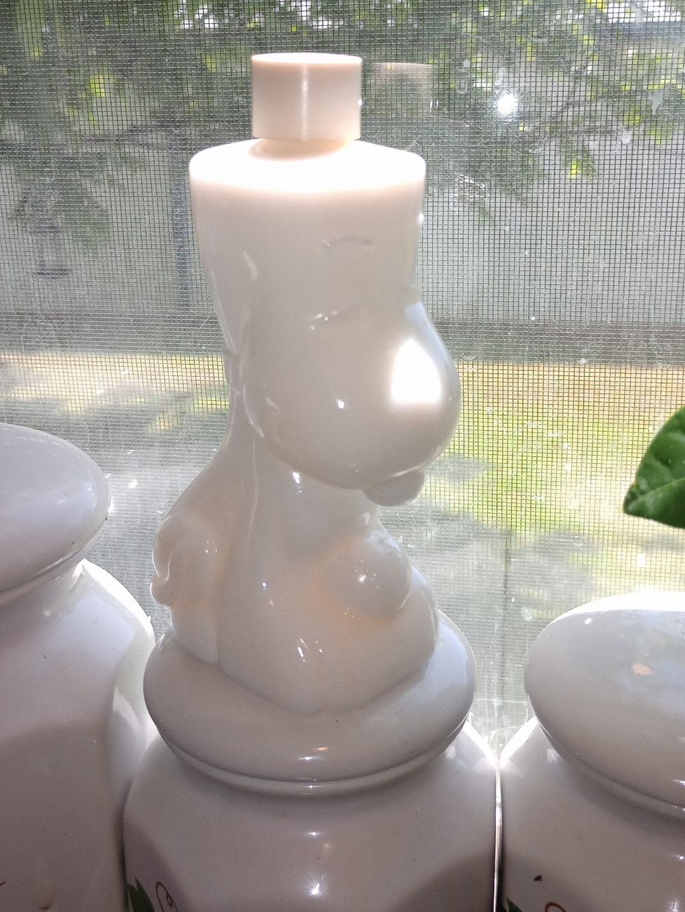 Vintage 1969 Avon Snoopy Excalibur Cologne Bottle
